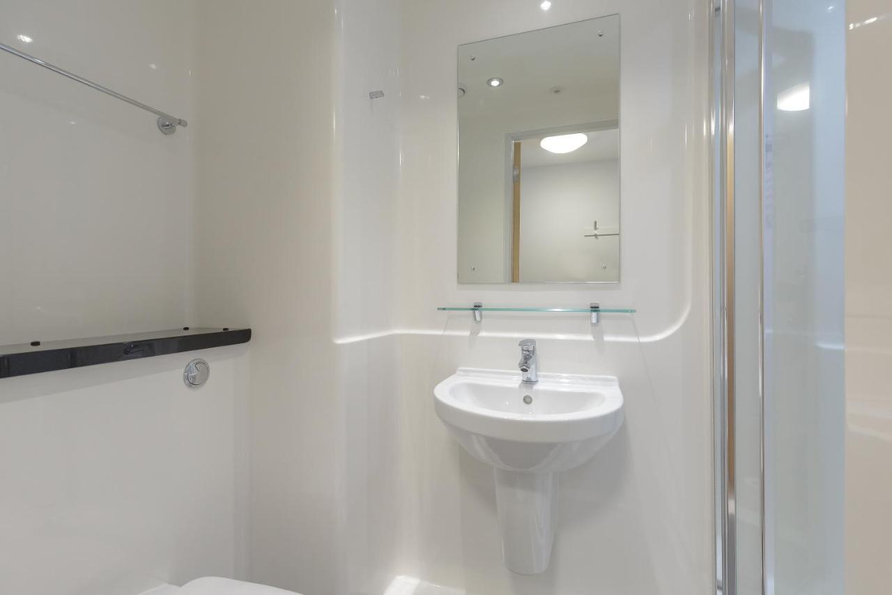 Joivy Affordable Edinburgh - Adults Only Hotell Eksteriør bilde