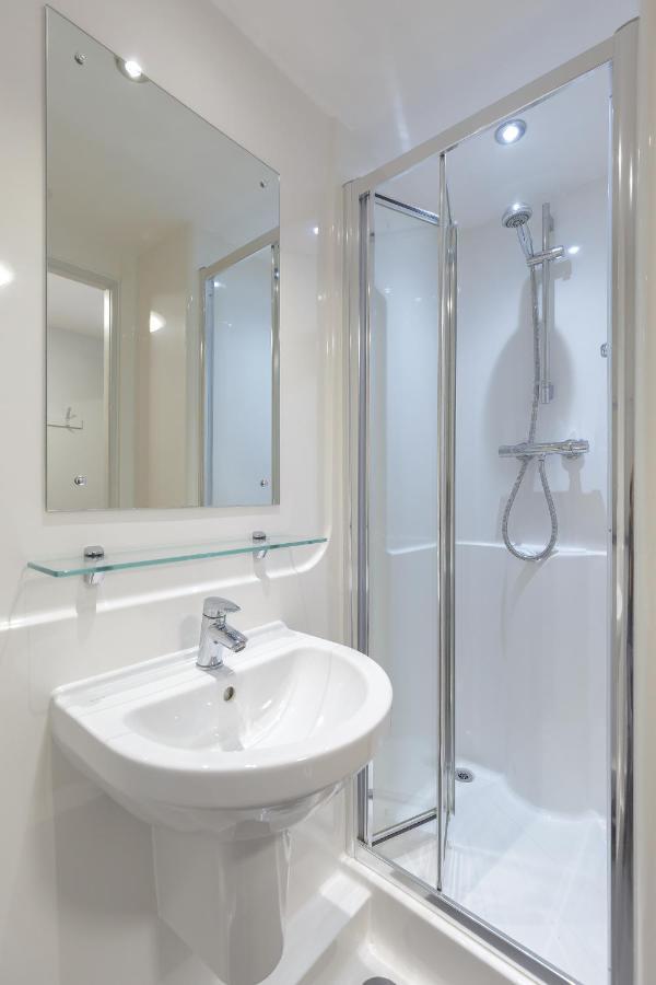 Joivy Affordable Edinburgh - Adults Only Hotell Eksteriør bilde