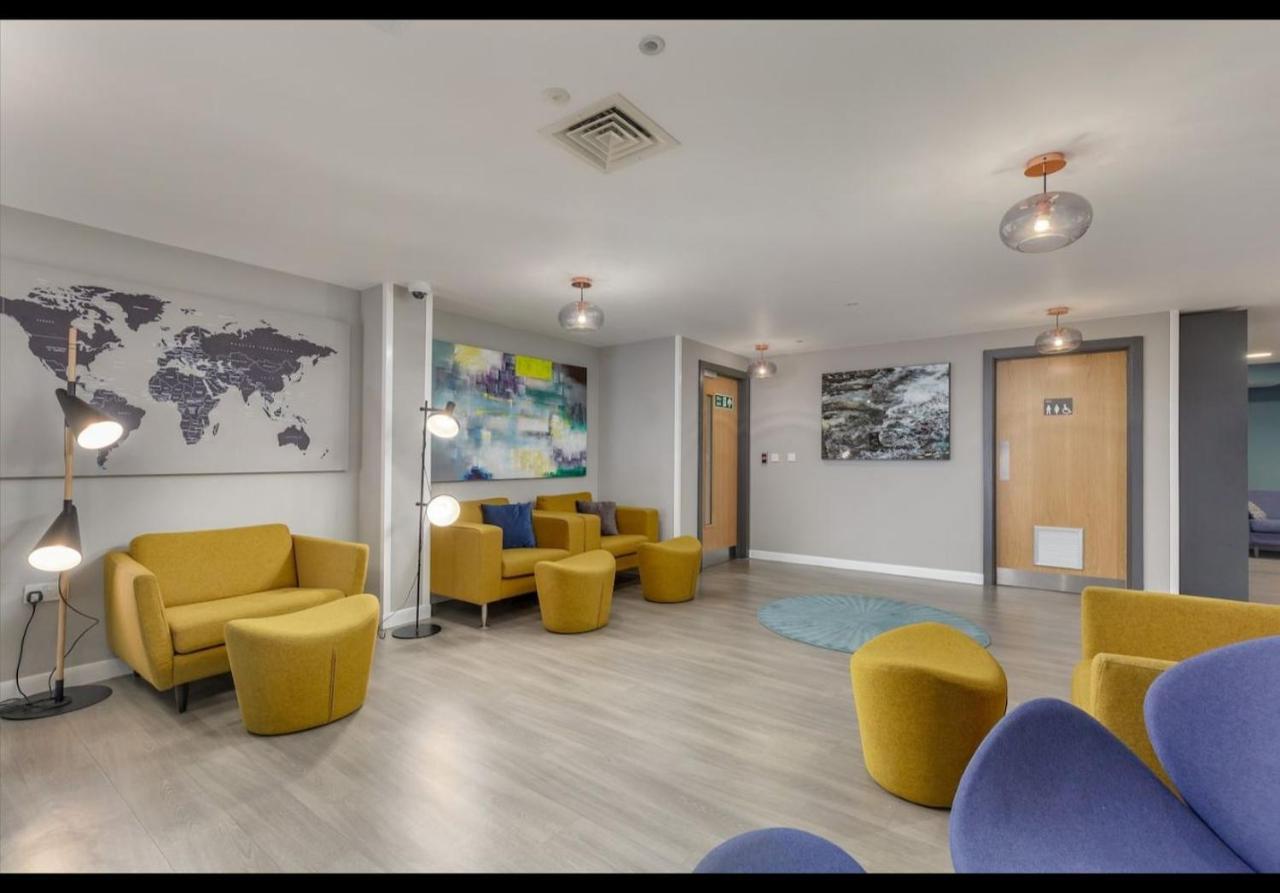 Joivy Affordable Edinburgh - Adults Only Hotell Eksteriør bilde